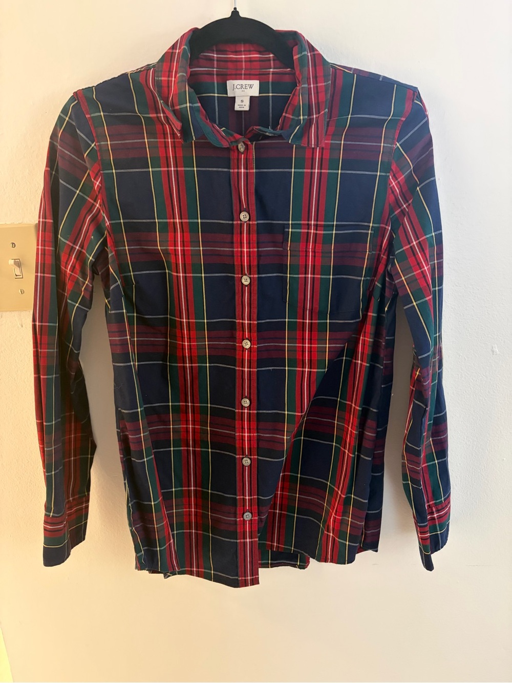 J.Crew Women Plaid Button-Down Shirt in Red & Navy - Small